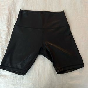 Lululemon Align shorts